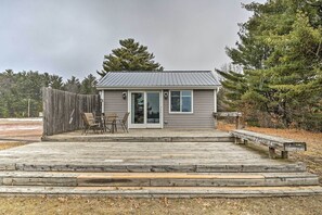 House (2 Bedrooms) | Interior - Waterfront Castle Rock Lake Cabin w/ Deck & Grill (Arkdale)