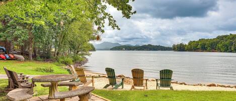 Casa (3 Bedrooms) | Restaurante al aire libre