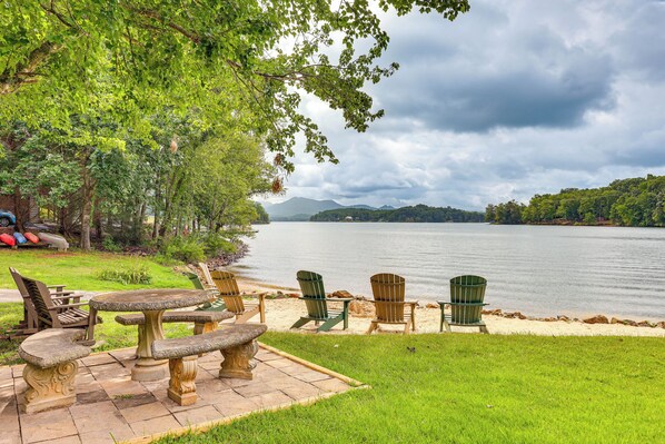 Nhà (3 Bedrooms) | Khu ẩm thực ngoài trời