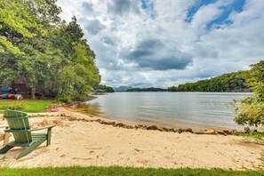 House (3 Bedrooms) | Interior - Cozy Lake Chatuge Getaway, Walk to Water! (Hayesville)