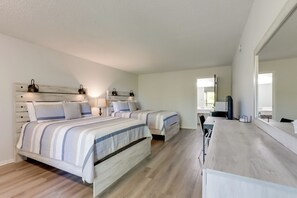 House (5 Bedrooms) | Interior - Osage Beach Vacation Rental w/ Deck & Grill (Osage Beach)