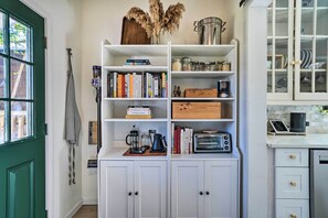 House (2 Bedrooms) | Interior - San Antonio Vacation Rental 3 Mi to Downtown! (San Antonio)