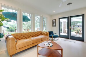 Interior - Chic Ocean Springs Vacation Rental Near Downtown! (Ocean Springs)