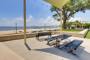 House (4 Bedrooms) | Interior - Chic Ocean Springs Vacation Rental Near Downtown! (Ocean Springs)