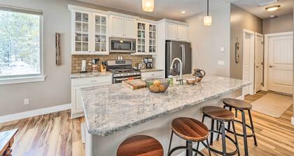 Donnelly Vacation Rental Near Lake Cascade!