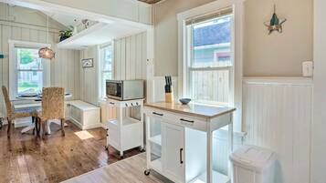 Cottage (1 Bedroom) | Interior