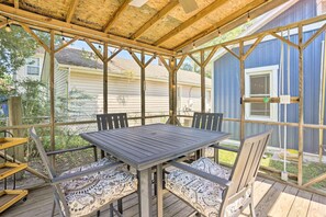 Cottage (1 Bedroom) | Interior - Chic Cottage w/ Private Yard: Steps to Beach! (Colonial Beach)