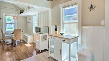 Cottage (1 Bedroom) | Interior