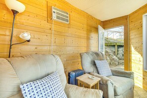 House (2 Bedrooms) | Interior - Grove Lake House w/ Boat Dock & Outdoor Spots! (Grove)