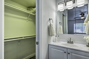 Căn hộ (2 Bedrooms) | Nội thất