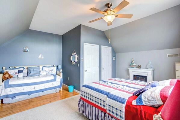 House (3 Bedrooms) | Interior