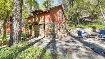 Apartment (0 Bedroom) | Interior