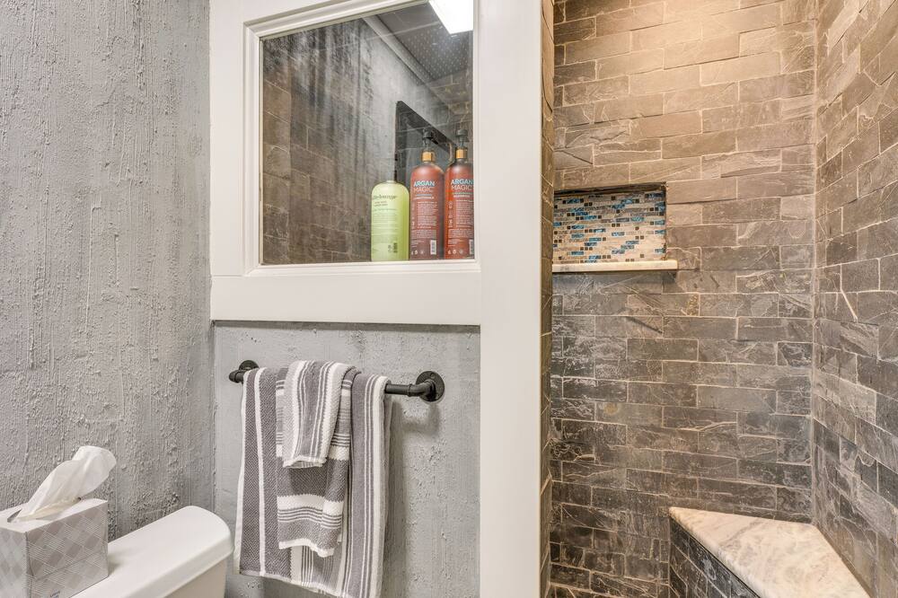 Heated Pool: Canal-front Rotonda West Retreat - El Jobean, FL