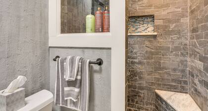 Heated Pool: Canal-front Rotonda West Retreat