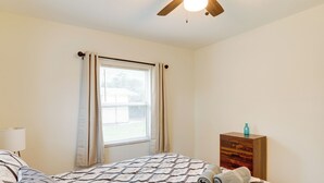 Apartment (2 Bedrooms) | Interior - Clearwater Vacation Rental Near Downtown & Beaches (Clearwater)