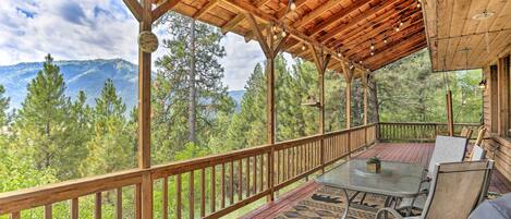 House (2 Bedrooms) | Front of property