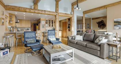 Stunning Sheridan Ranch Villa: Mountain View!