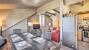 單棟房屋 (3 Bedrooms) | 內部