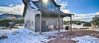 Family-friendly Williams Cabin w/ Gas Grill