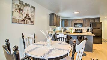 Apartment (3 Bedrooms) | Interior