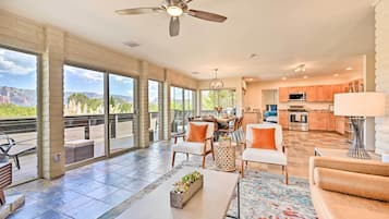 Talo (3 Bedrooms) | Sisätilat