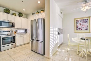 House (2 Bedrooms) | Interior - Pool & Pickleball Access: Quiet Scottsdale Home! (Scottsdale)