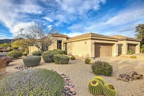 House (2 Bedrooms) | Interior - Pool & Pickleball Access: Quiet Scottsdale Home! (Scottsdale)