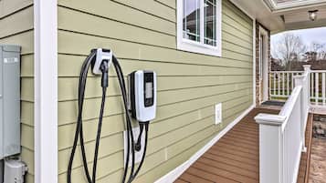 House (1 Bedroom) | Interior