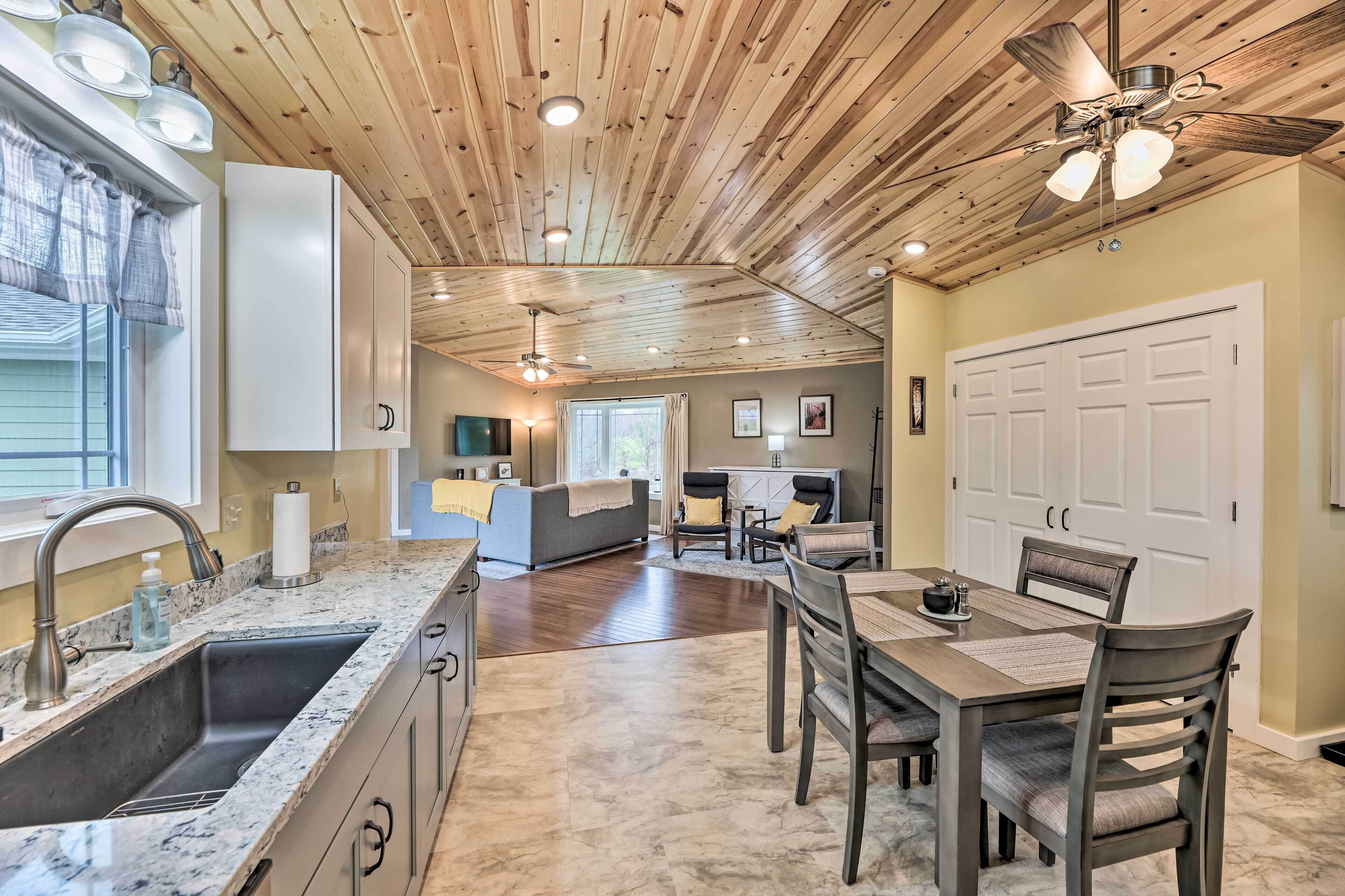 المنشأة من الداخل