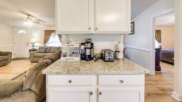 Nhà (3 Bedrooms) | Nội thất