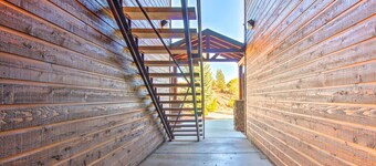 2 Mi to Fool Hollow Lake: Rustic Show Low Condo