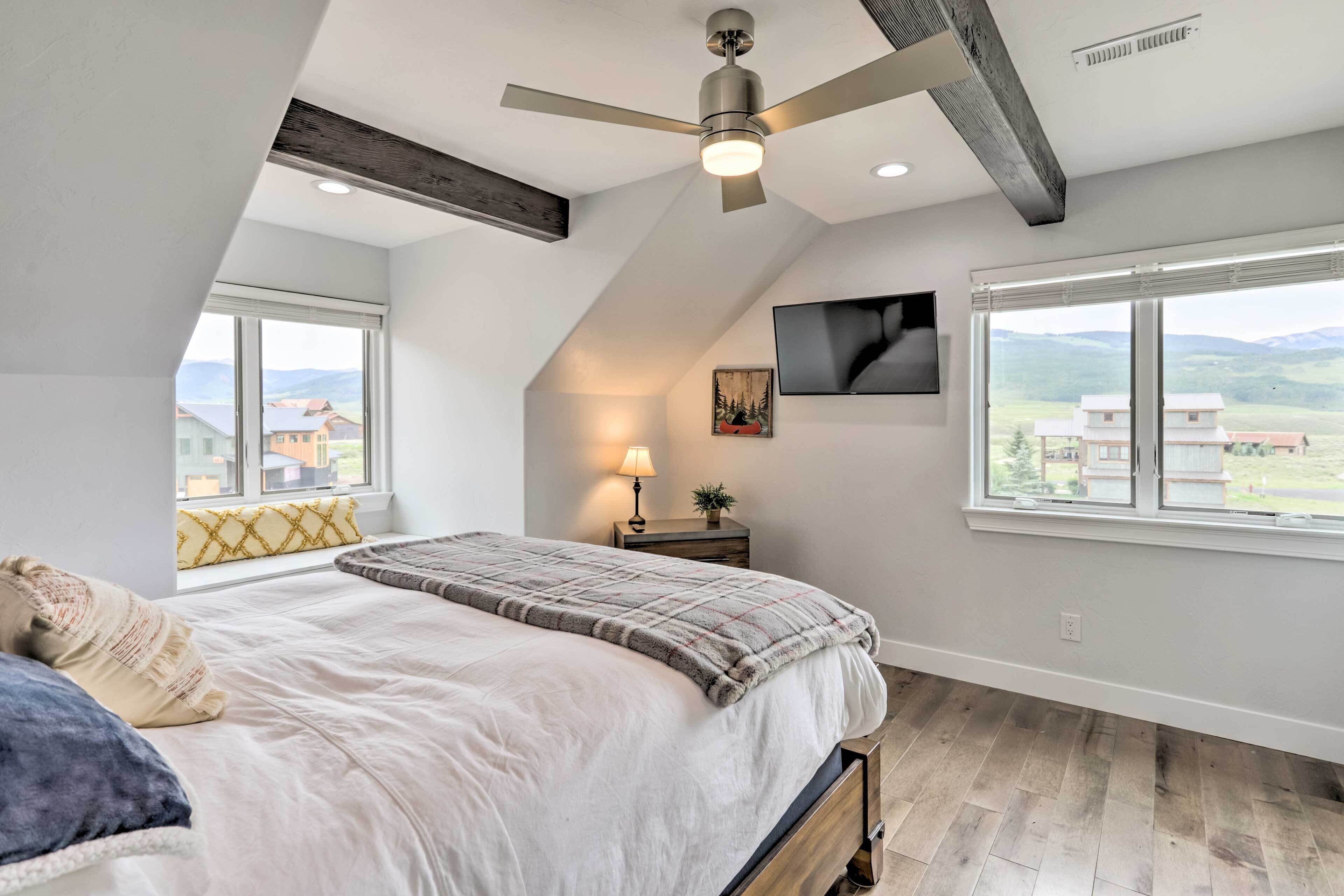 House (4 Bedrooms) | Interior