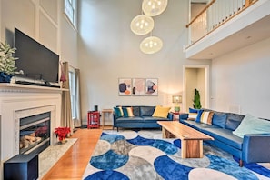 House (4 Bedrooms) | Interior - Tranquil Greensboro Home w/ Fire Pit! (Greensboro)