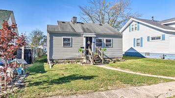 Cottage (2 Bedrooms) | Interior