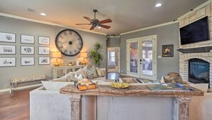 House (3 Bedrooms) | Interior - Luxe Midland Retreat w/ Patio, Grill & Yard! (Midland)