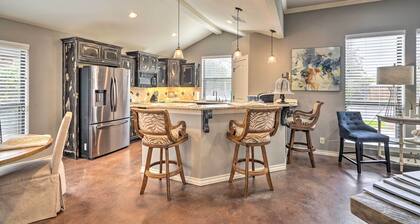 Luxe Midland Retreat w/ Patio, Grill & Yard!