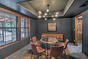 House (4 Bedrooms) | Interior - Screened Porch, Fenced Yard: Lakeside Retreat! (Lakeside)