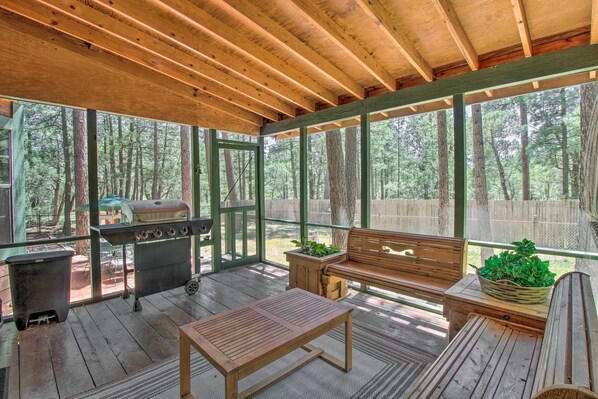 House (4 Bedrooms) | Interior - Screened Porch, Fenced Yard: Lakeside Retreat! (Lakeside)