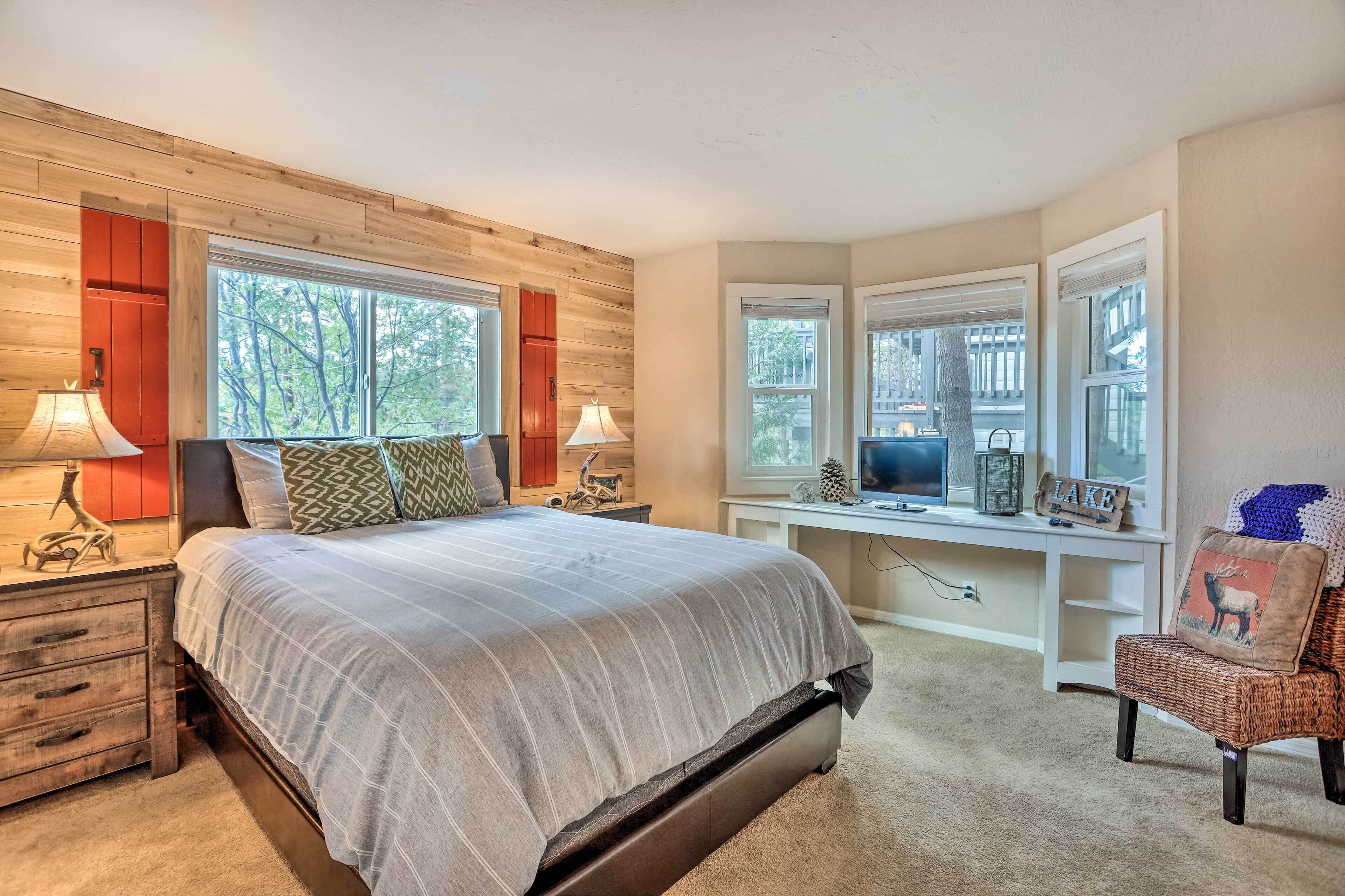 House (3 Bedrooms) | Interior