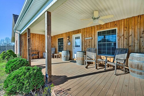 Breathtaking Elkin Getaway w/ Vineyard Views!