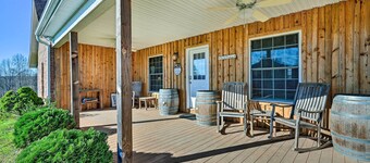 Breathtaking Elkin Getaway w/ Vineyard Views!