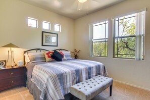 Apartment (2 Bedrooms) | Interior - Scottsdale Condo w/ Balcony & Resort Amenities! (Scottsdale)