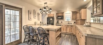 Charming Kellogg Home Near Outdoor Activities