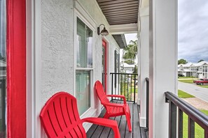 House (4 Bedrooms) | Interior - Modern PCB Home w/ Private Yard & Pool Access (Panama City Beach)