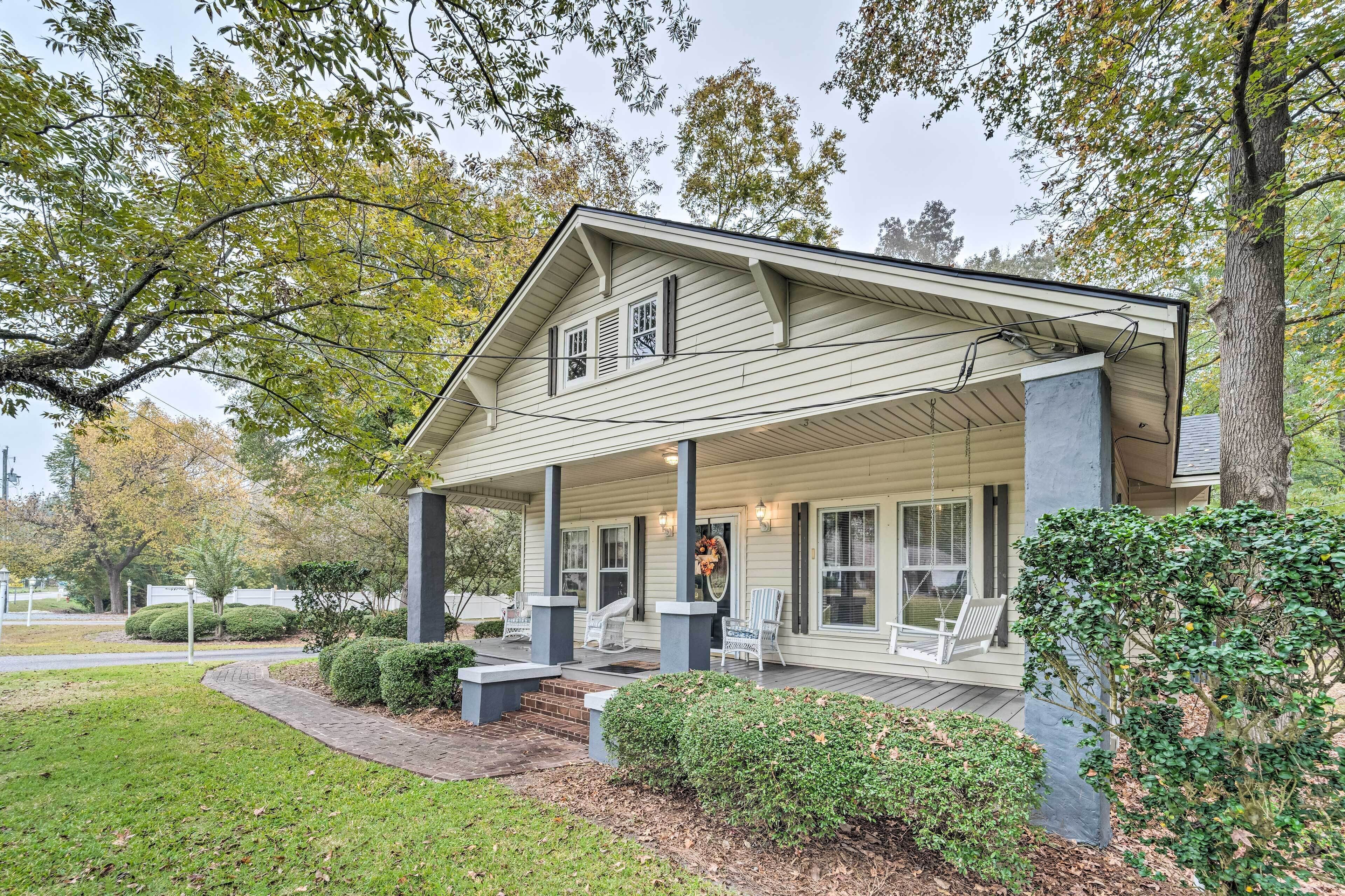 House (2 Bedrooms) | Interior