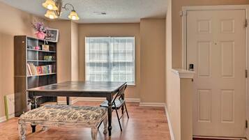 Apartment (2 Bedrooms) | Interior