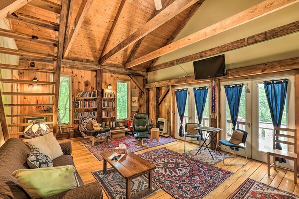 Apartment (0 Bedroom) | Interior