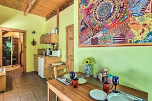 Apartment (0 Bedroom) | Interior - Pet-friendly Leicester/asheville Mtn View Escape (Marshall)