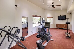 House (5 Bedrooms) | Interior - Mtn-view Oasis w/ Pool, Spa & Gym in Oro Valley! (Oro Valley)