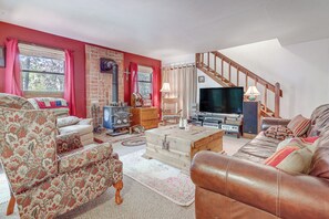 House (3 Bedrooms) | Interior
